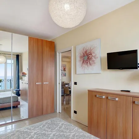 Casa Miradore 600 Mt Dal Mare דירה *