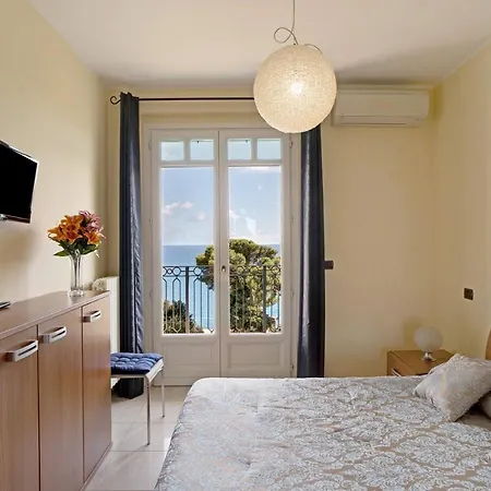 Apartment Casa Miradore 600 Mt Dal Mare Imperia