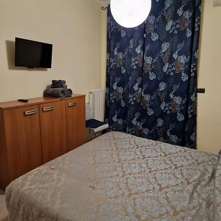 דירה Casa Miradore 600 Mt Dal Mare אימפריה